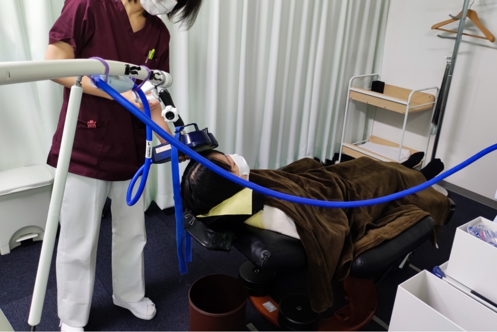 薬に頼らない新たなうつ病治療の心療内科・精神科｜梅田メンタルクリニック